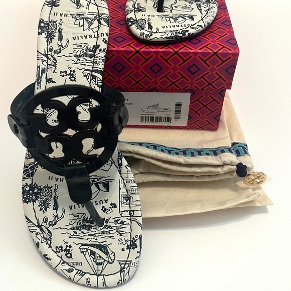 NIB Tory Burch Patent Leather Sandal - Midnight/Navy Destination, Size 8.5 - Picture 11 of 13